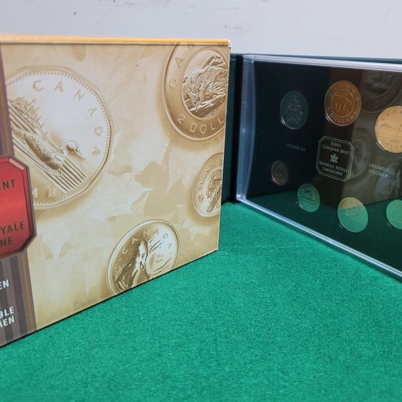 2001 Royal Canadian Mint Specimen coin set - Picture 3 of 4